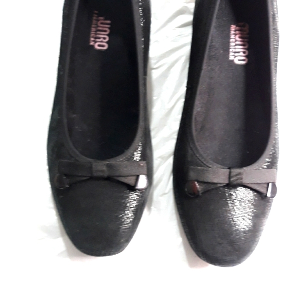 Munro Sparkle black rubber soles size 7 1/2 Wide - Picture 2 of 5